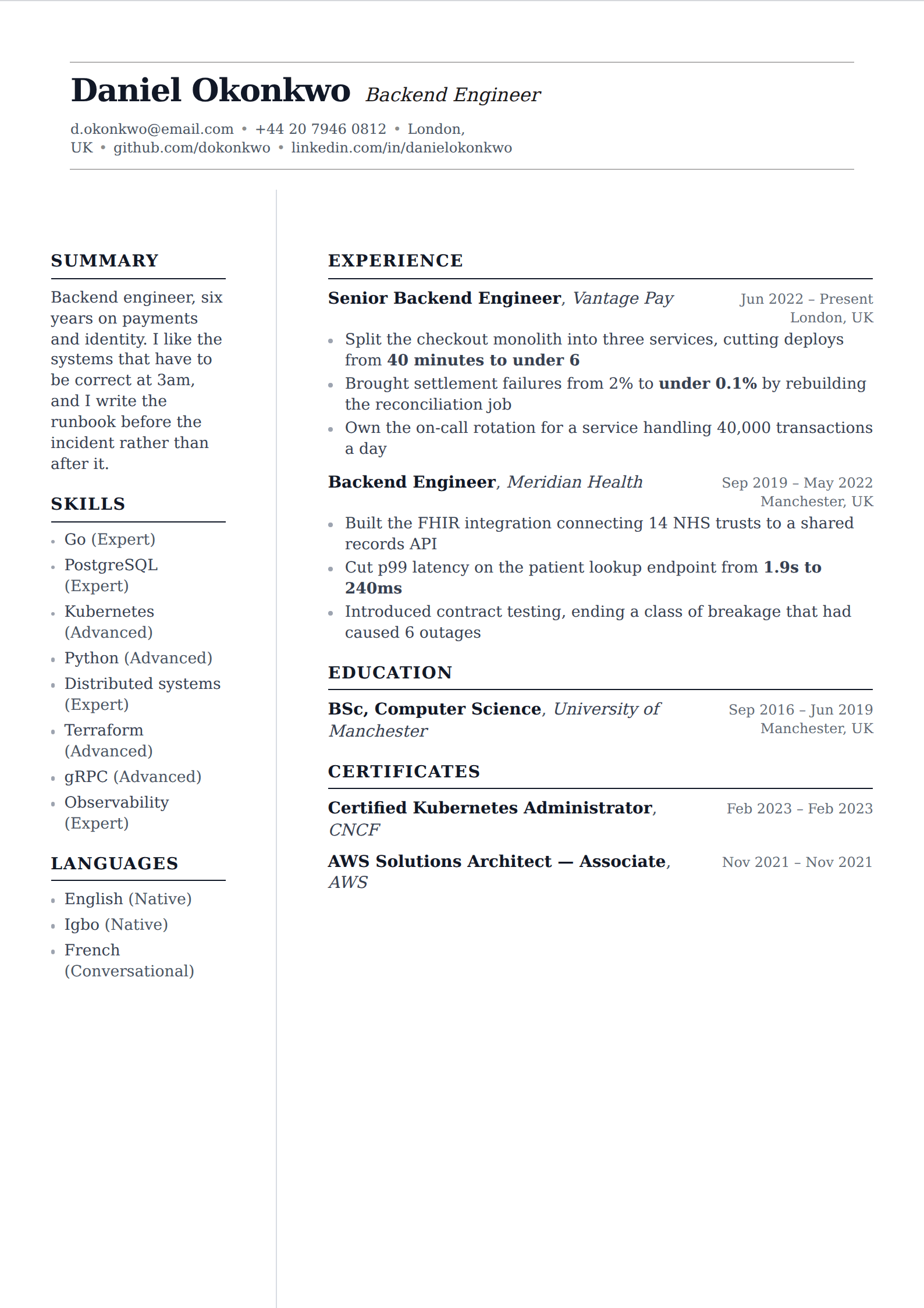 Crest resume and CV template